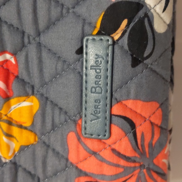 Vera Bradley Gray Floral Shoulder Purse Bag - Picture 2 of 5